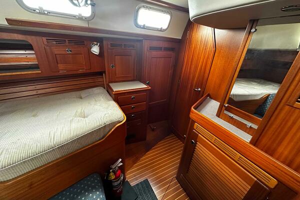 Wind River 43ft Hallberg Rassy Yacht For Sale Wind River 43ft Hallberg Rassy Yacht For Sale
