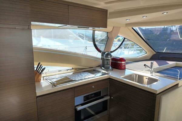 54ft Azimut Yacht For Sale