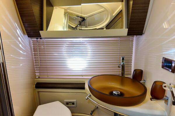 54ft Azimut Yacht For Sale