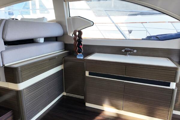 54ft Azimut Yacht For Sale