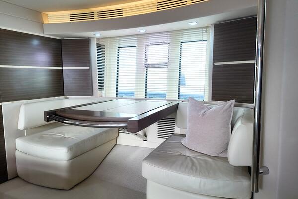 54ft Azimut Yacht For Sale