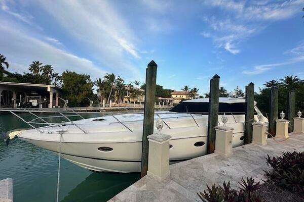 2006 Viking Princess 58