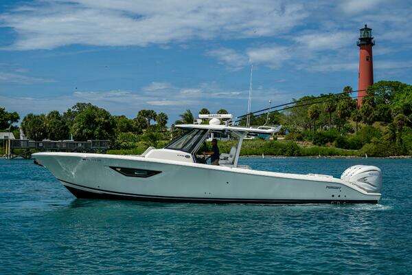 Pursuit 378 Yacht For Sale