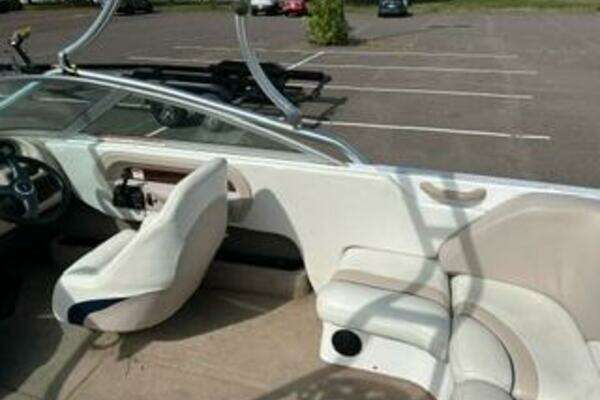Photo of the 2000 Mastercraft VRS Maristar
