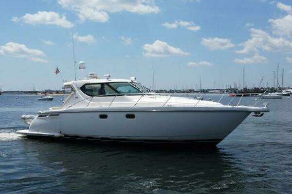Tiara Yachts 43 Sovran Yacht For Sale