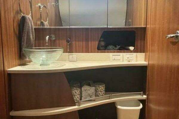 Tiara Yachts 43 Sovran Yacht For Sale