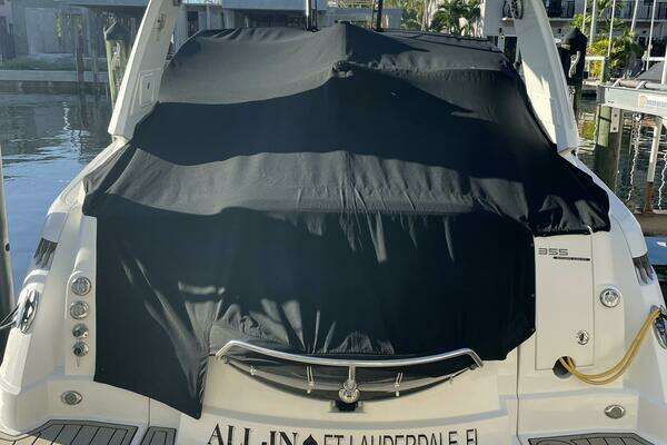 Monterey 355 Super Yacht Yacht For Sale