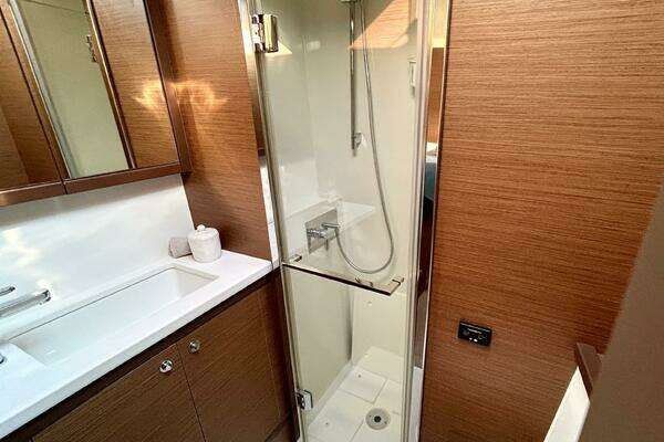 Lagoon 52F Yacht For Sale