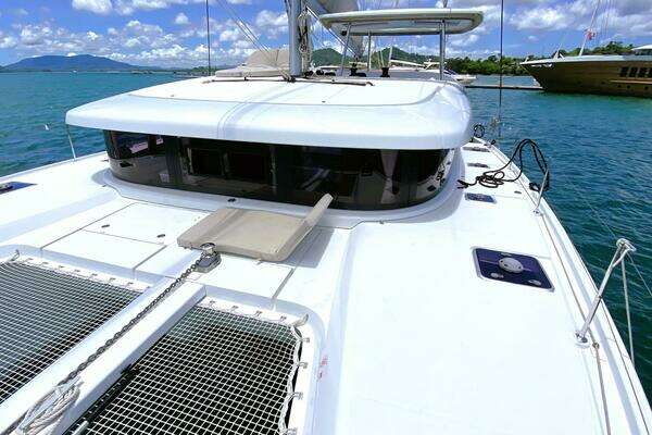 Lagoon 42 Yacht For Sale