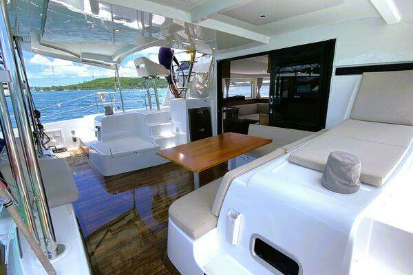 Lagoon 42 Yacht For Sale