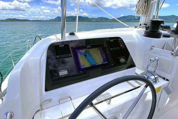 Lagoon 42 Yacht For Sale