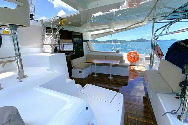 Lagoon 42 Yacht For Sale