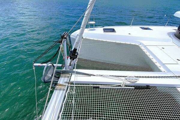 Lagoon 42 Yacht For Sale