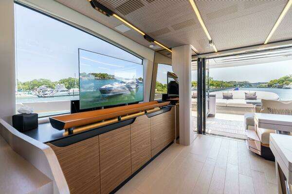 Azimut S7 Yacht For Sale