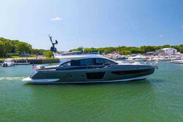 Azimut S7 Yacht For Sale