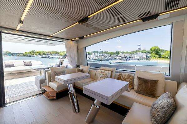 Azimut S7 Yacht For Sale