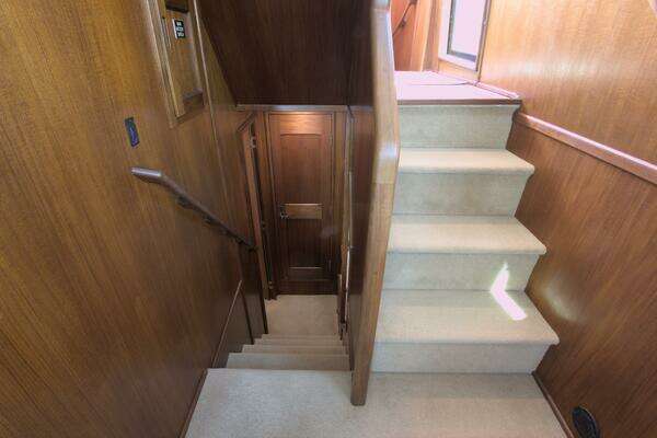 Nordic Tugs 42 Millennium Yacht For Sale