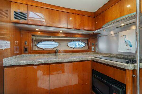 Princess 58 Flybridge Yacht For Sale