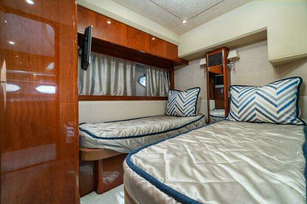 Princess 58 Flybridge Yacht For Sale