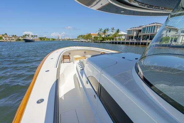 Valhalla Boatworks V-46 Yacht For Sale
