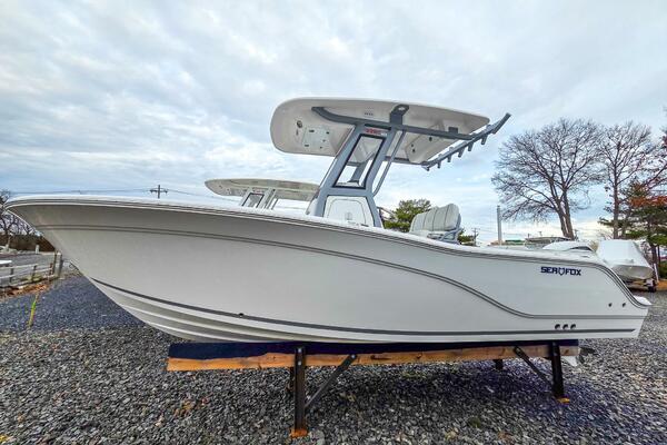 22ft Sea Fox Yacht For Sale