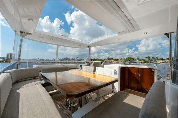 Azimut Magellano 66 Yacht For Sale