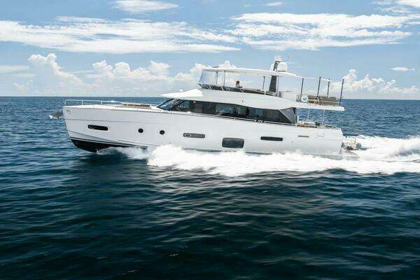 Azimut Magellano 66 Yacht For Sale
