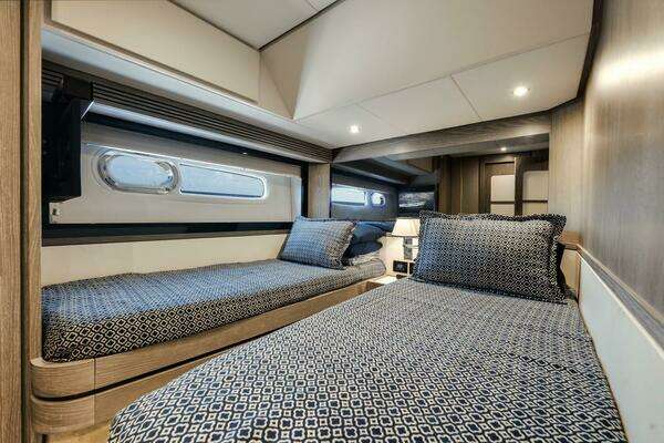 Azimut Magellano 66 Yacht For Sale