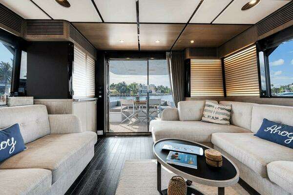Azimut Magellano 66 Yacht For Sale