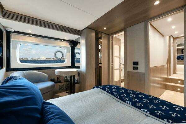 Azimut Magellano 66 Yacht For Sale