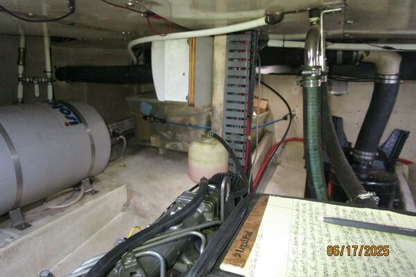 37' Great Harbour engine room starboard aft
