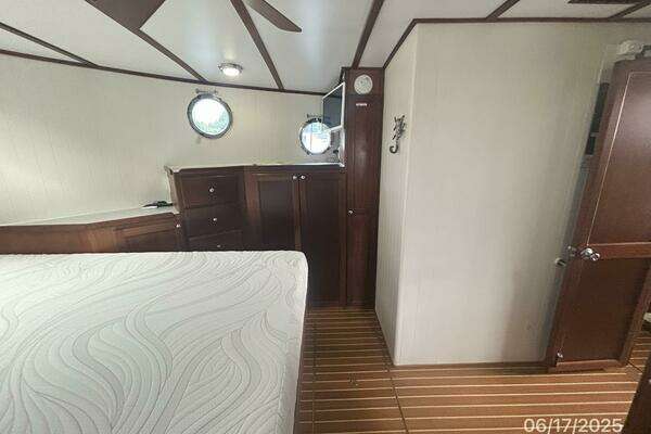 Great Harbour GH37 Yacht For Sale