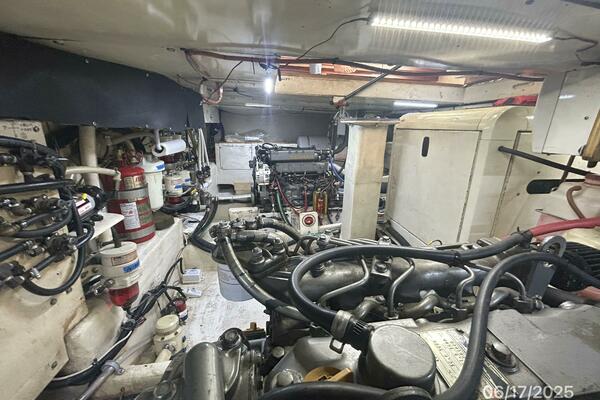 37' Great Harbour engine room starboard
