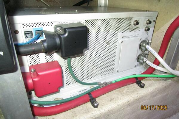 37' Great Harbour inverter2