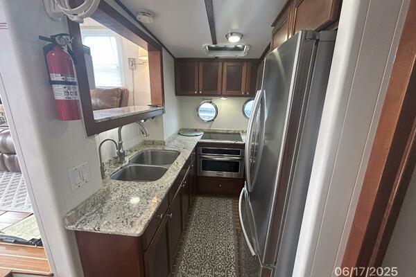 37' Great Harbour galley2