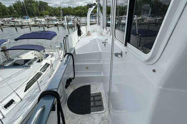 Great Harbour GH37 Yacht For Sale