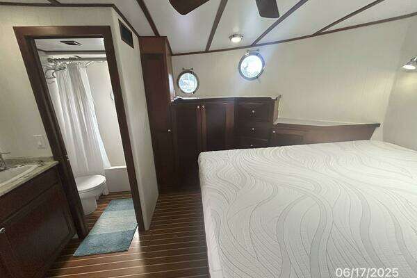 Great Harbour GH37 Yacht For Sale