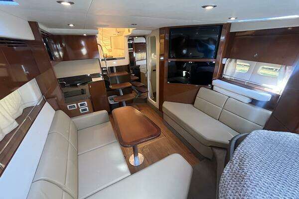 Photo of the 2014 Sea Ray 350 Sundancer "Just Plane Fun"