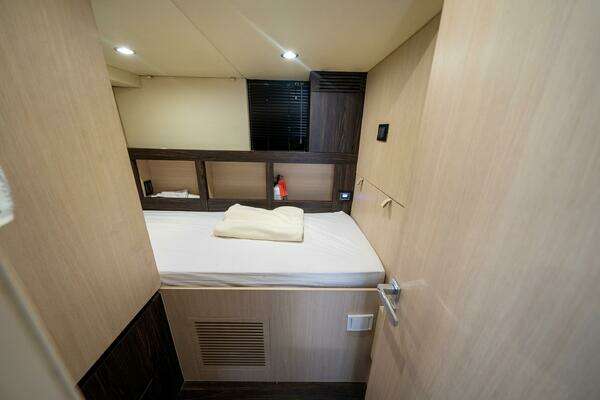 Azimut 72 Fly Yacht For Sale