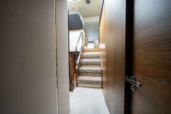 Azimut 72 Fly Yacht For Sale