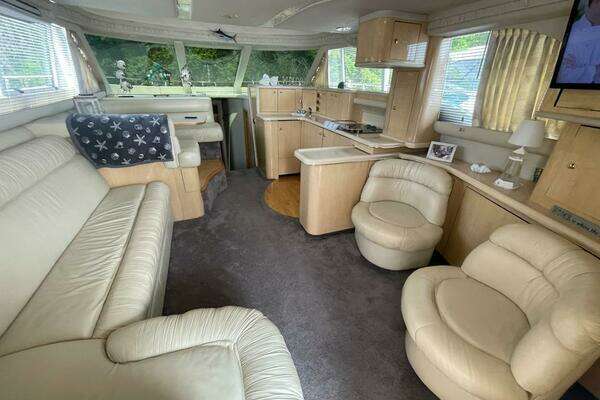Sea Ray 480 Sedan Bridge Yacht For Sale