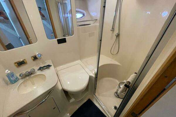 Sea Ray 480 Sedan Bridge Yacht For Sale