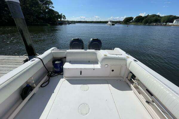 Photo of the 2001 Grady-White 282 Sailfish