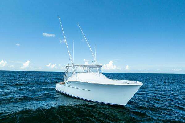 Custom Carolina 35 Express Yacht For Sale