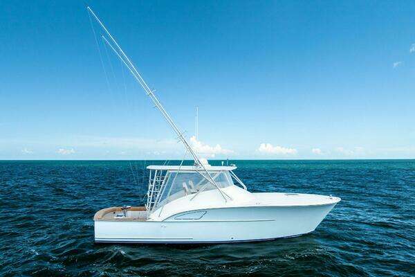 35' Custom