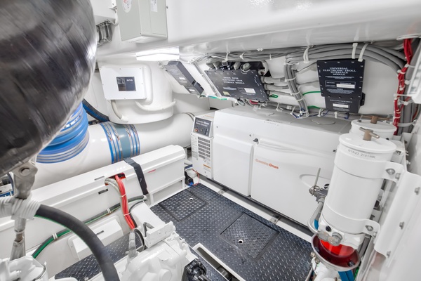 Done Deal 82ft Viking Yacht For Sale