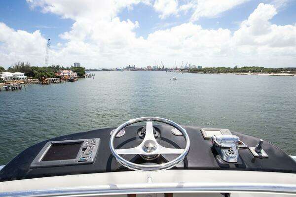 Viking 82 Convertible Yacht For Sale
