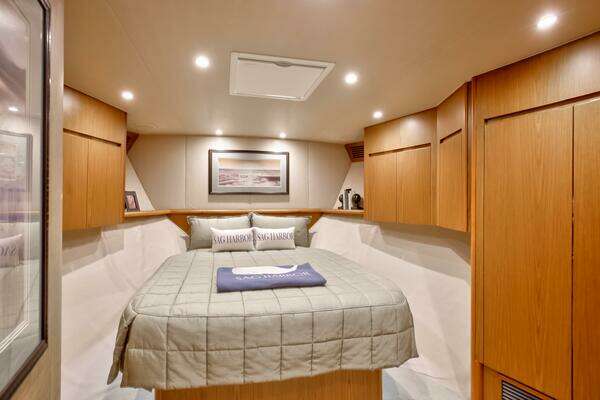 Viking 82 Convertible Yacht For Sale