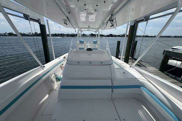 Intrepid 327 Cuddy Yacht For Sale