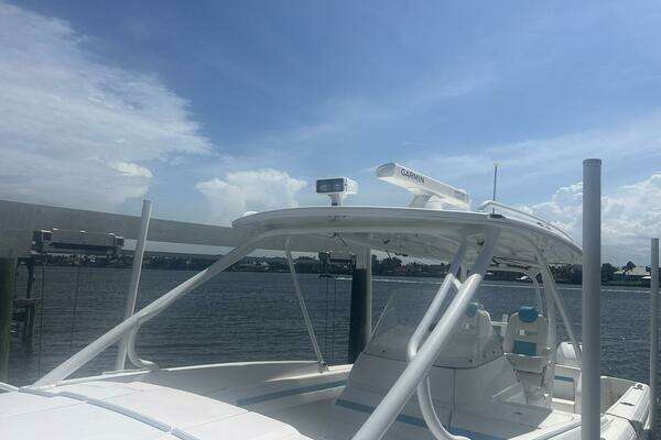 Intrepid 327 Cuddy Yacht For Sale